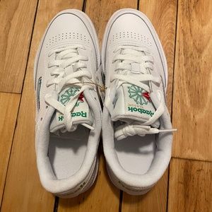 NEW Reebok Club C 85 Unisex Shoes White/Green Size 8 women